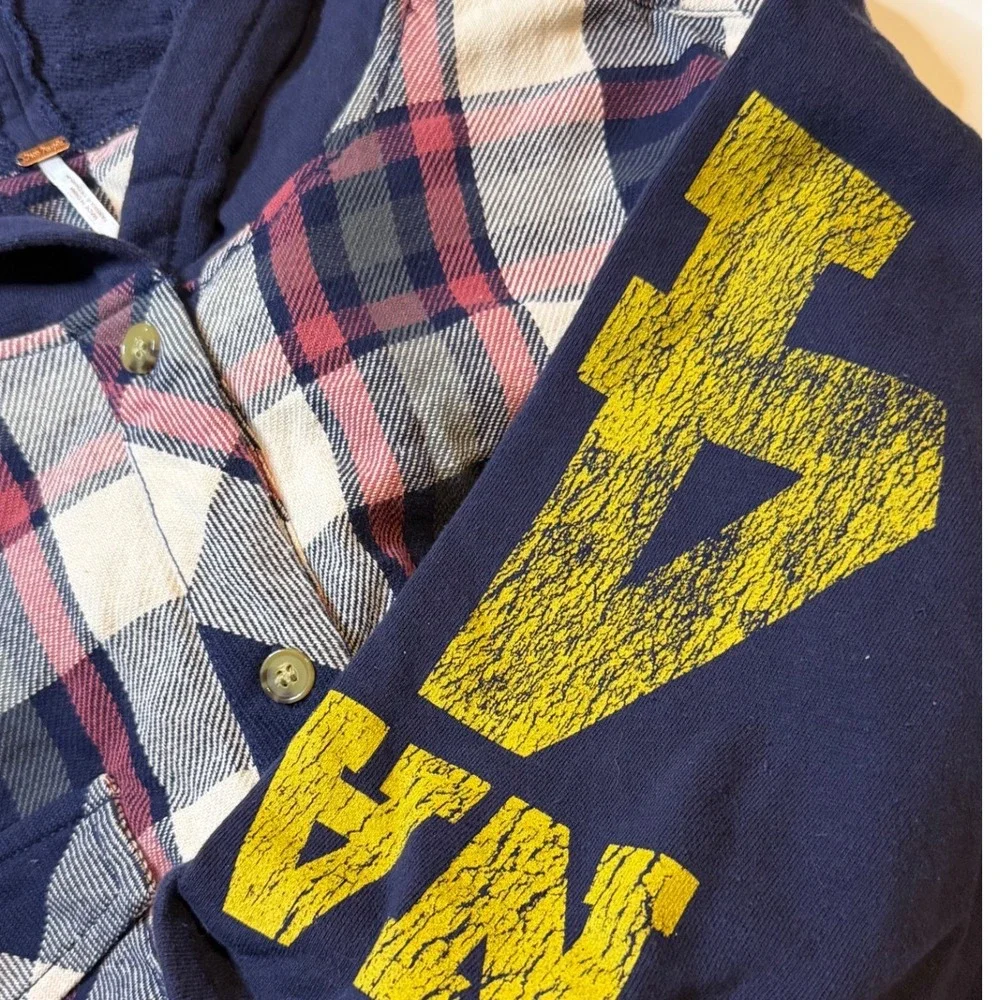 Free People Hooded Flannel Shirt Womens M Navy Plaid Shirt NWT